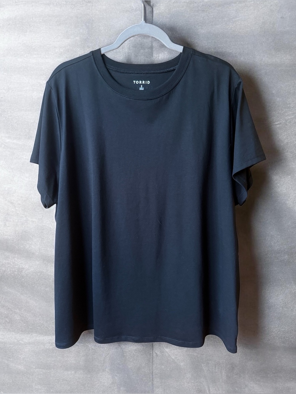 NWT! Torrid Black Crew Neck Shirt | 2X